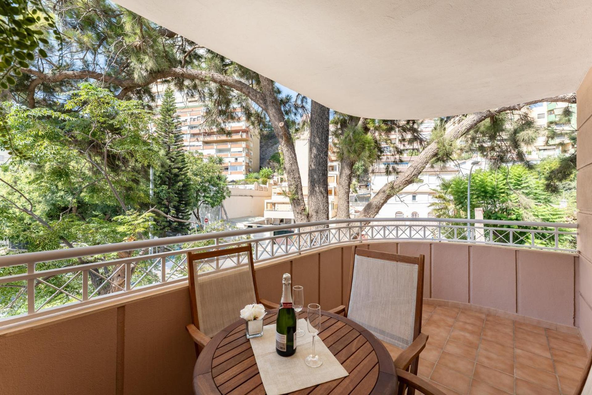 Malagasuite Costa Sol Oasis Torremolinos Dış mekan fotoğraf
