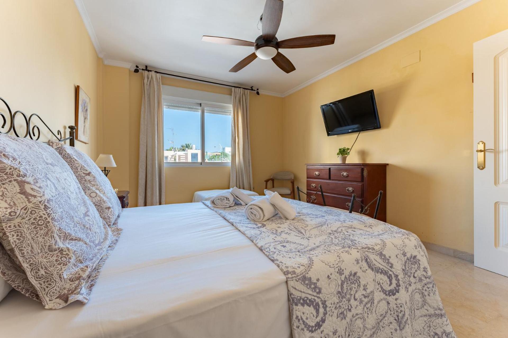 Malagasuite Costa Sol Oasis Torremolinos Dış mekan fotoğraf